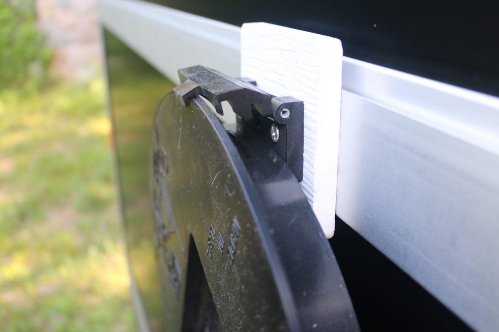 CORE Rail Catch Cover Lid Holder